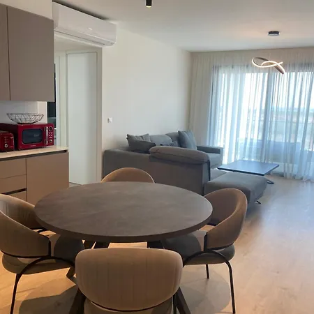 Sunset Gardens - - By Tlv Living Λεμεσός