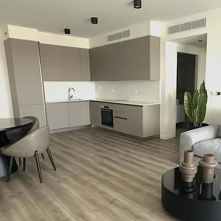Sunset Gardens - - By Tlv Living דירה *