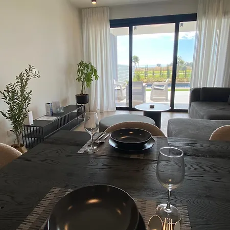 Διαμέρισμα Sunset Gardens - - By Tlv Living
