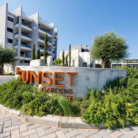 Διαμέρισμα Sunset Gardens - - By Tlv Living *
